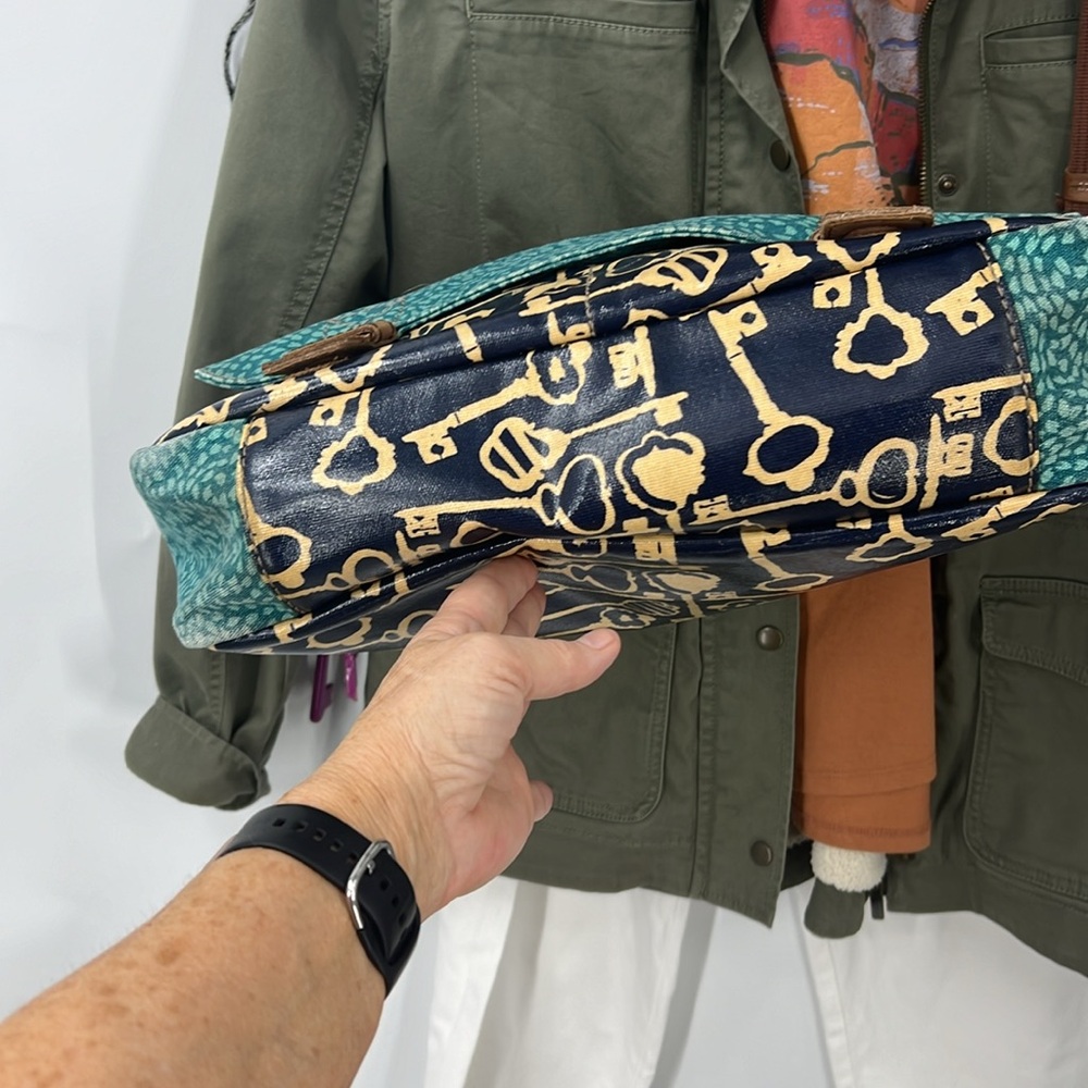 Fossil Key-Per Coated Canvas, Large Crossbody Key… - image 7